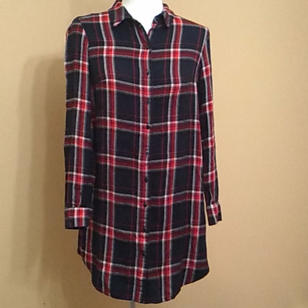 H&M Tunic, Black and Red Plaid Soft!